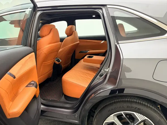 Changan CS75 Plus — Фото автомобиля 6