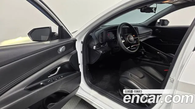 Hyundai AVANTE Новый Avante (CN7) — Фото автомобиля 10