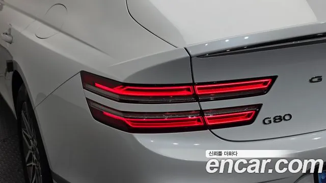 Genesis G80 RG3 — Фото автомобиля 8
