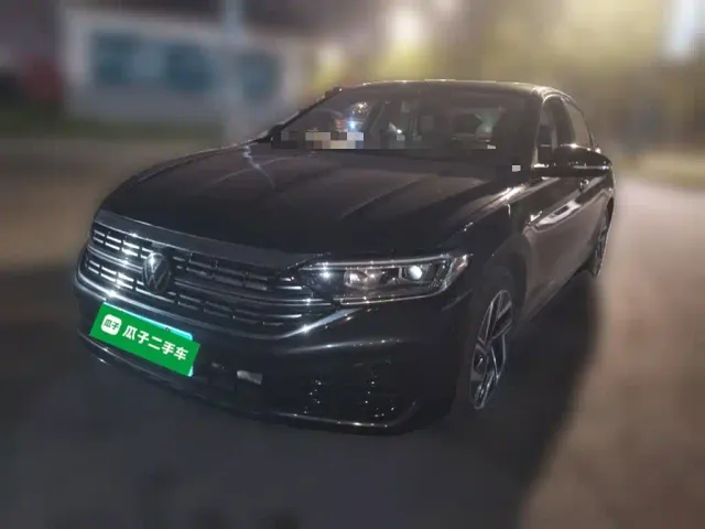 Фотография автомобиля — Volkswagen Sagitar