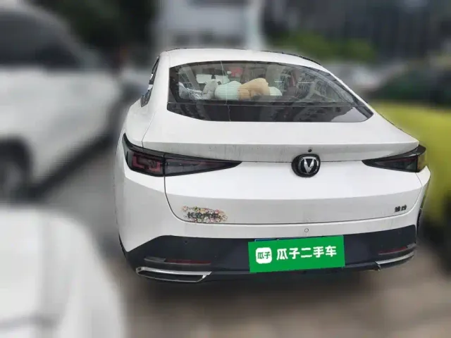 Changan Eado — Фото автомобиля 24