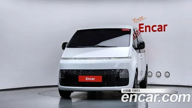 Hyundai Staria — Фото автомобиля 2