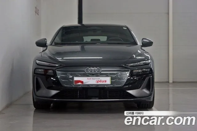 Audi A6 e-Tron — Фото автомобиля 3