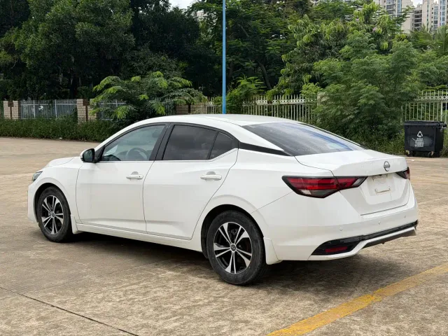 Nissan Sylphy — Фото автомобиля 9