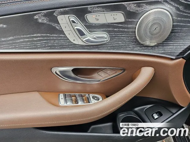 Mercedes-Benz E-Class E-класс W213 E350 4MATIC Avantgarde — Фото автомобиля 12