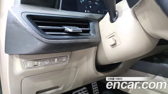 Kia K8 Hybrid — Фото автомобиля 26