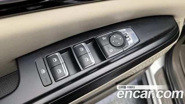 Kia Canival Carnival 4 поколение 11 мест Prestige — Фото автомобиля 14