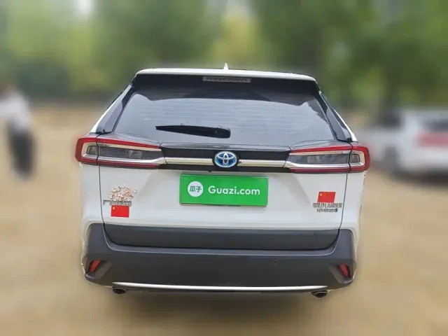 Toyota Wildlander — Фото автомобиля 3