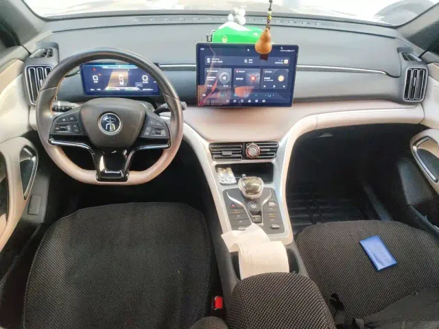 BYD Song Pro — Фото автомобиля 12