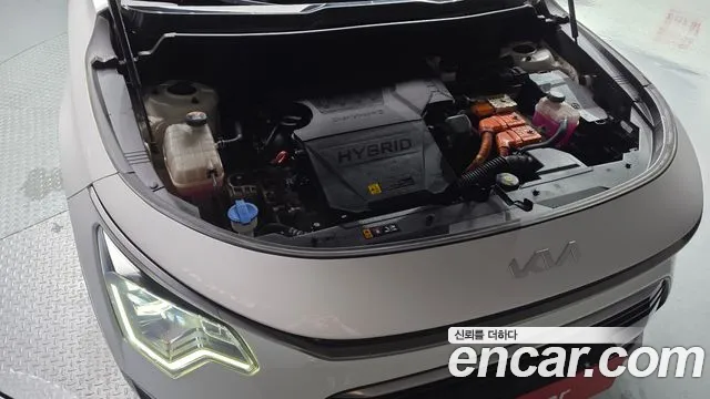 Kia Niro The All New Niro Signature — Фото автомобиля 5
