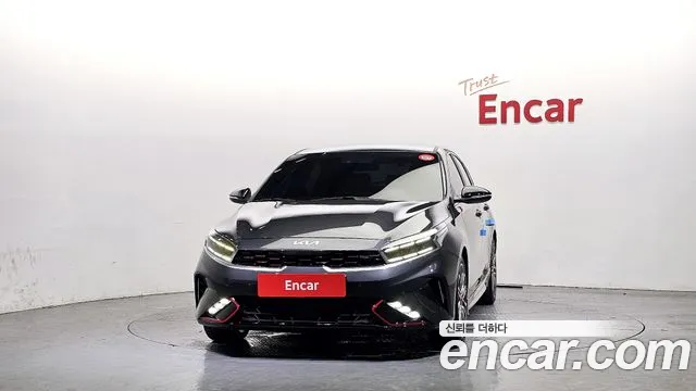 Kia K3 Новый K3 2 поколение 1.6 Turbo GT 5 дверей — Фото автомобиля 3