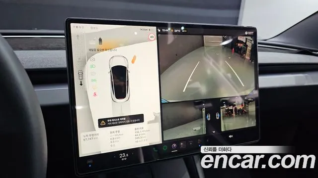 Tesla Model 3 — Фото автомобиля 14