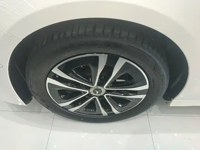 Mercedes-Benz A-Class — Фото автомобиля 22