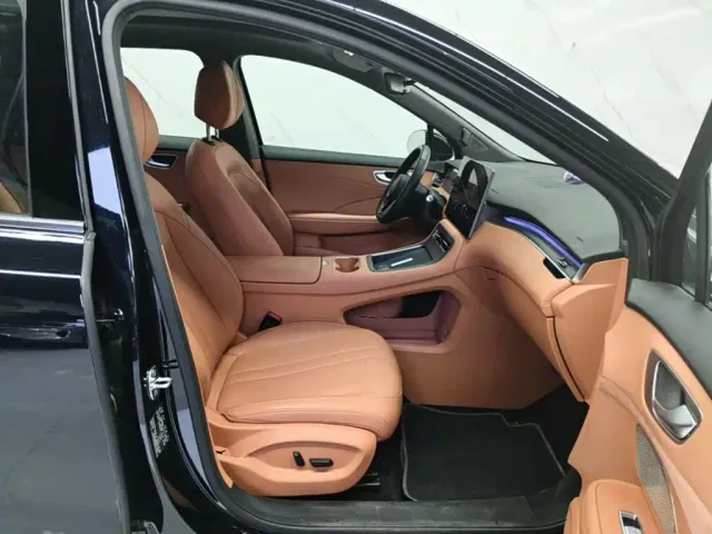 Shangjie SUV — Фото автомобиля 24