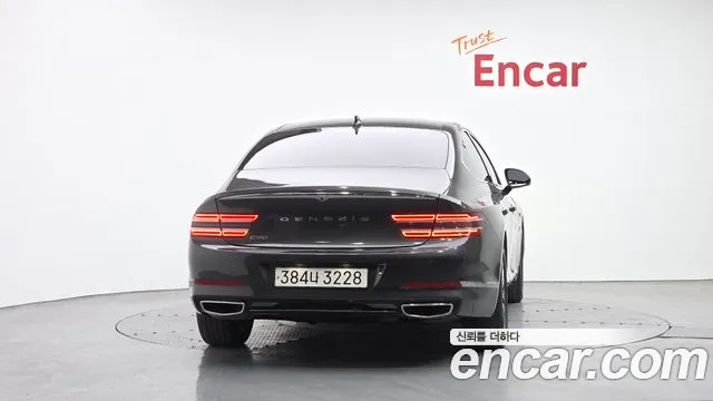 Genesis G80 Бензин 2.5 турбо 2WD — Фото автомобиля 4