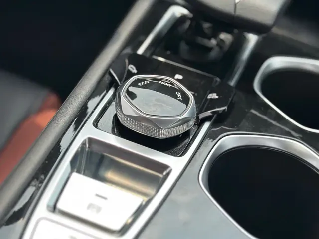 Changan Eado — Фото автомобиля 19