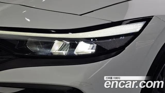 Hyundai Avante — Фото автомобиля 7
