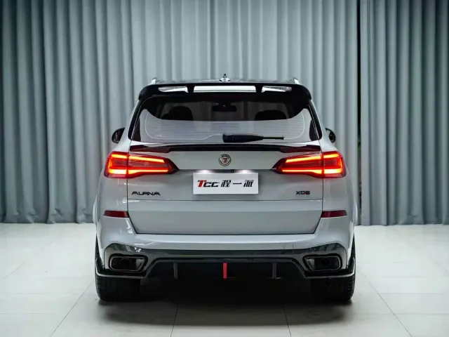 BMW X5 — Фото автомобиля 11