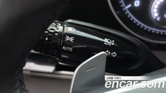 Hyundai Grandeur New — Фото автомобиля 30