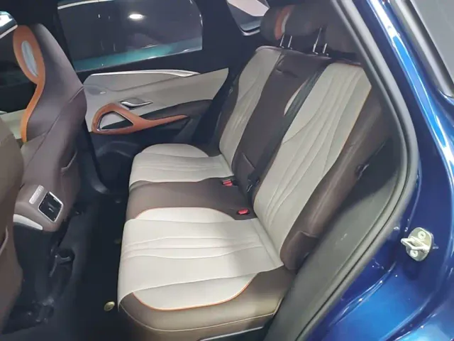 BYD Song Pro — Фото автомобиля 16
