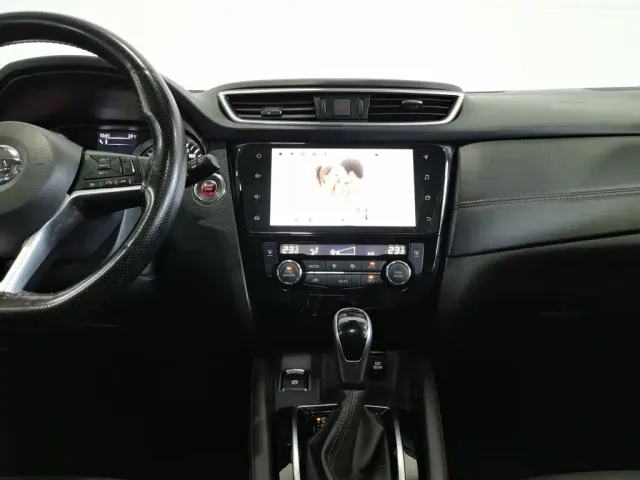 Nissan Qashqai — Фото автомобиля 12