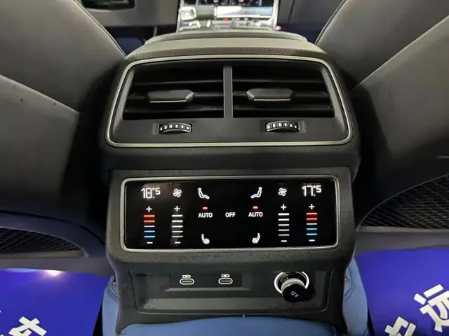 Audi A6L — Фото автомобиля 12
