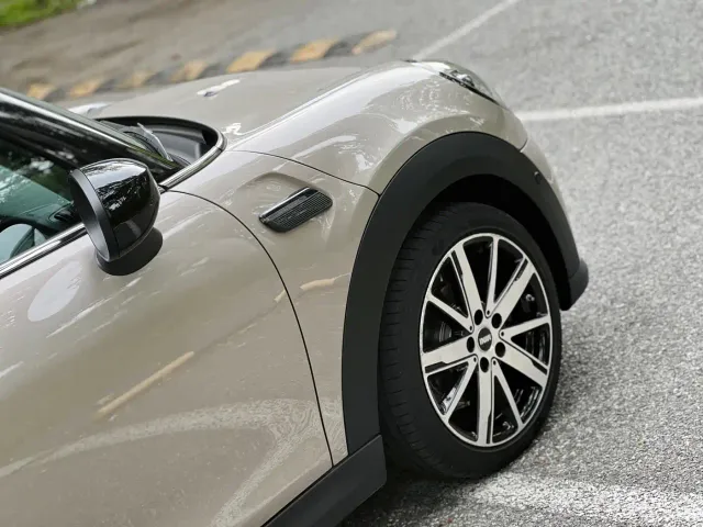MINI Hatch — Фото автомобиля 16