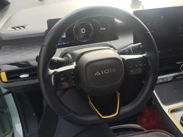 GAC Aion Y — Фото автомобиля 15