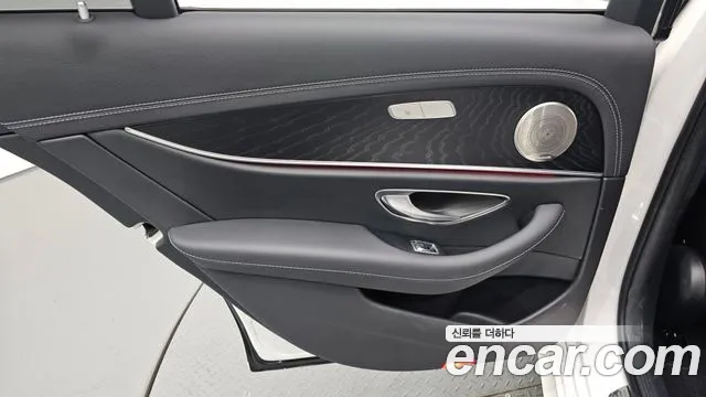 Mercedes-Benz E-Class W213 — Фото автомобиля 14