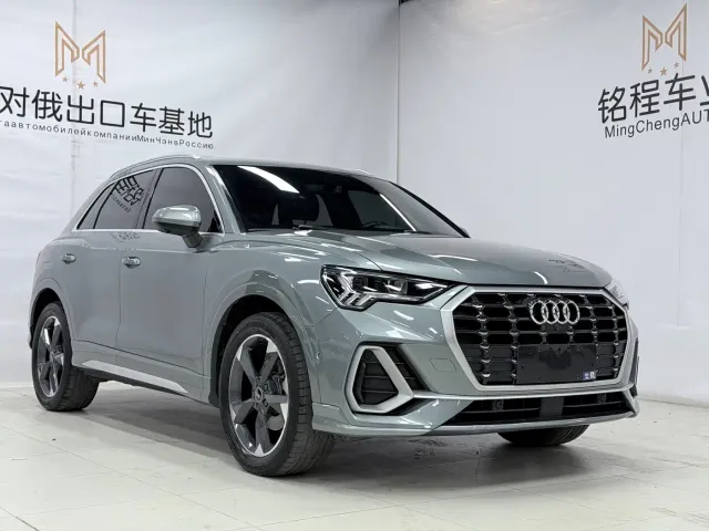 Audi Q3 — Фото автомобиля 3