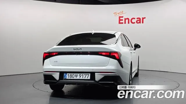 Kia K5 Новый K5 3 поколение 2.0 LPi(Для проката) — Фото автомобиля 3