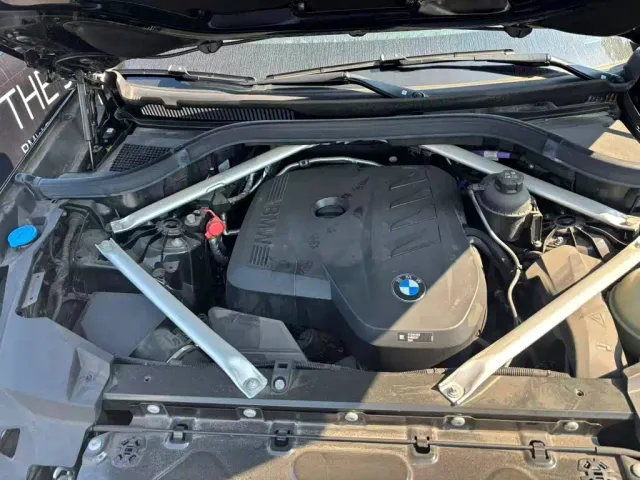 BMW X5 — Фото автомобиля 3