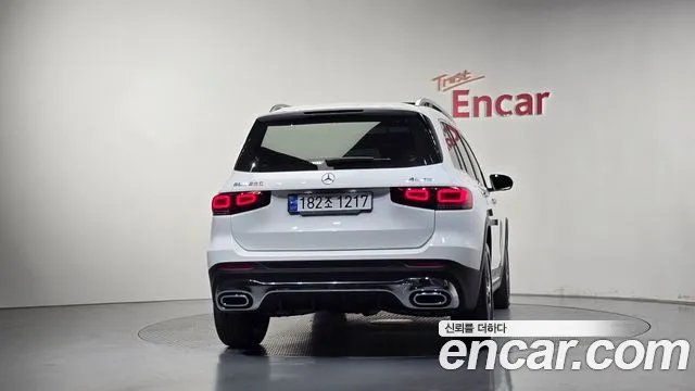 Mercedes-Benz GLB-Class X247 — Фото автомобиля 4