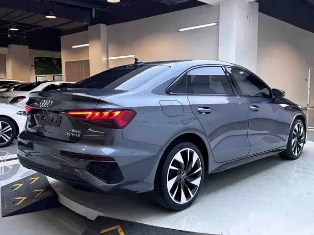 Audi A3 — Фото автомобиля 6