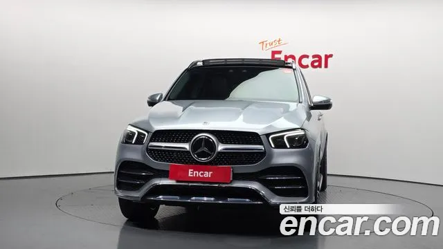 Mercedes-Benz GLE-Class — Фото автомобиля 3