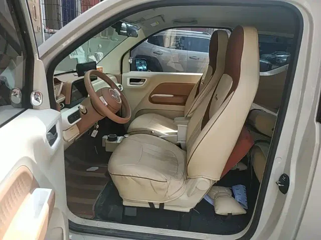 Wuling Hongguang Mini EV — Фото автомобиля 14