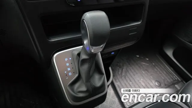 Hyundai Staria — Фото автомобиля 12