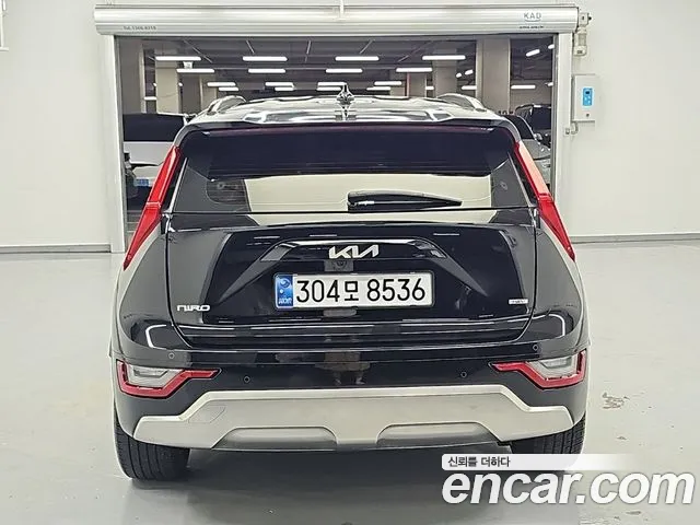 Kia Niro The All New Niro Signature — Фото автомобиля 3