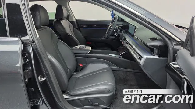 Hyundai Grandeur GN7 — Фото автомобиля 16