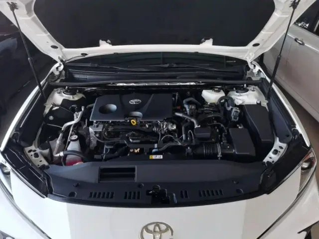 Toyota Camry — Фото автомобиля 19