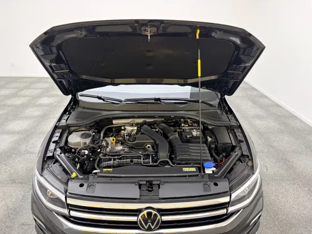 Volkswagen Bora — Фото автомобиля 19