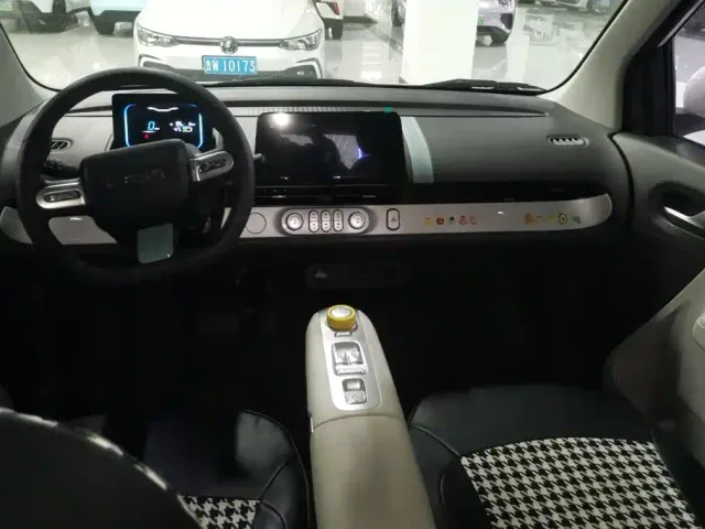 Changan Lumin — Фото автомобиля 12