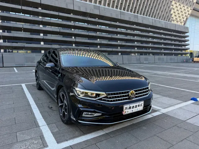Volkswagen Magotan — Фото автомобиля 3