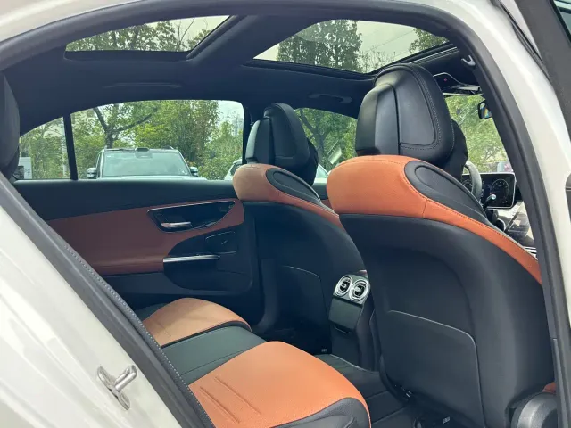 Mercedes-Benz C-Class — Фото автомобиля 13