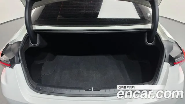 Kia K8 K8 (New) Hybrid — Фото автомобиля 17