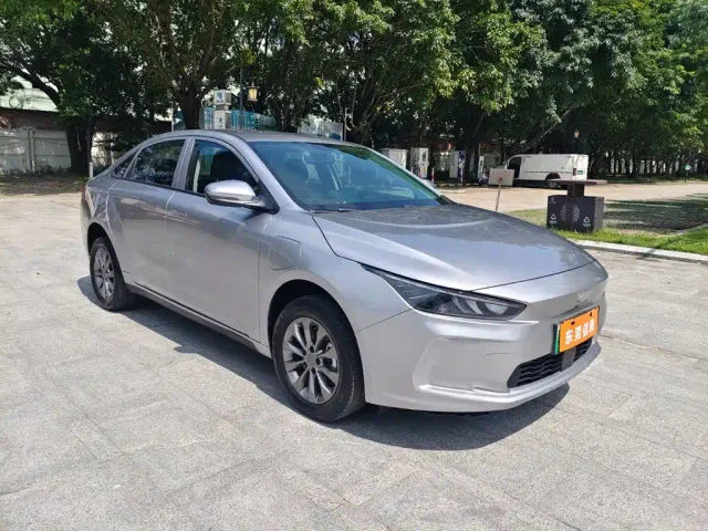 Geely Geometry A — Фото автомобиля 2