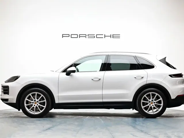 Porsche Cayenne — Фото автомобиля 3
