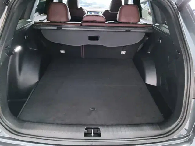 Geely Xingyue L — Фото автомобиля 18