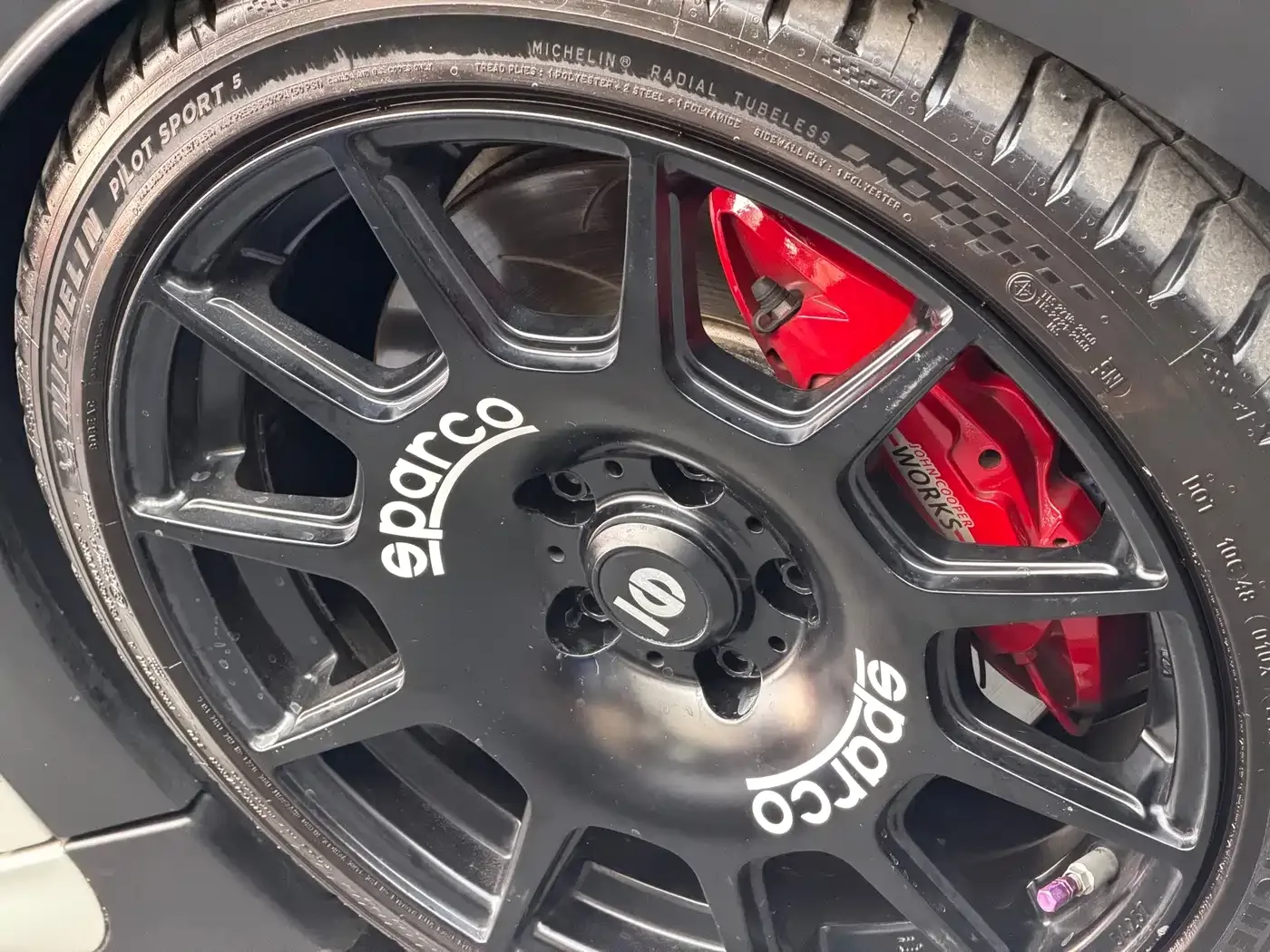 MINI MINI JCW 2022 2.0T JOHN COOPER WORKS ALL-IN — Фото автомобиля 30