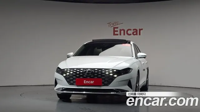 Hyundai Grandeur Новый Grandeur IG — Фото автомобиля 2